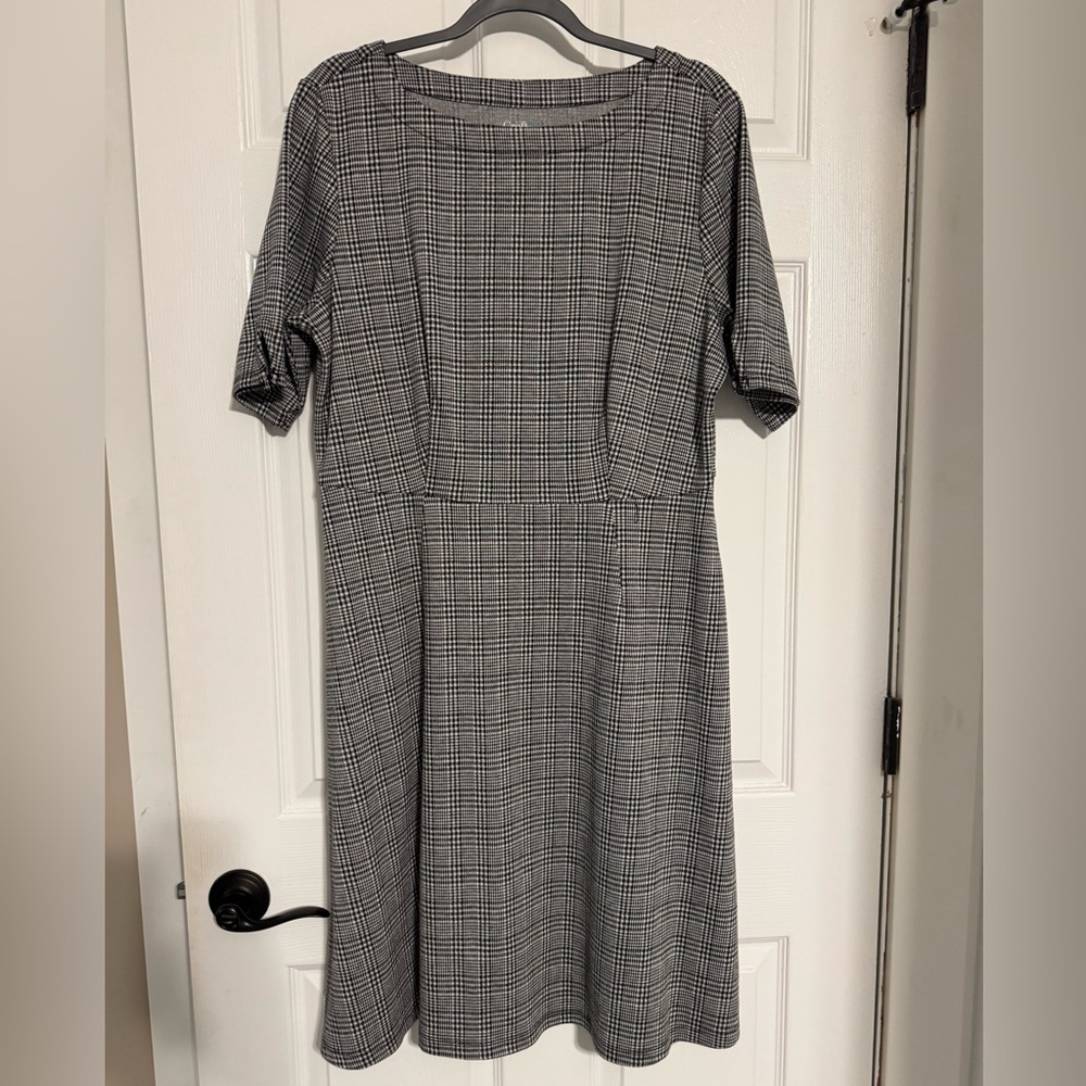 croft & barrow Black and White Plaid Midi Dress